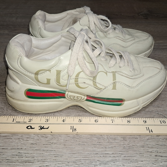 Gucci White Sneakers - Picture 1 of 9